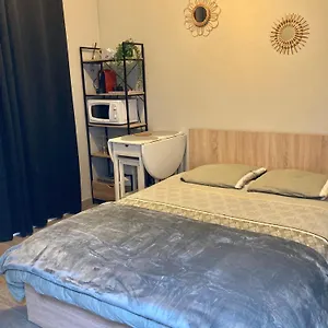 https://appartement-calme-et-bien-situ.midi-pyreneeshotels.com